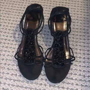 Black dress shoes